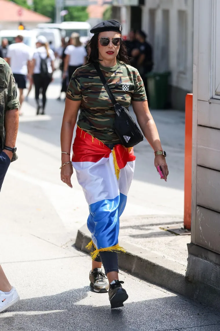 TOP 100 fotografija iz Sinja! Uhićeni, ka&scaron;njenje koncerta i Thompson: 'Jugoslavija je mrtva!'