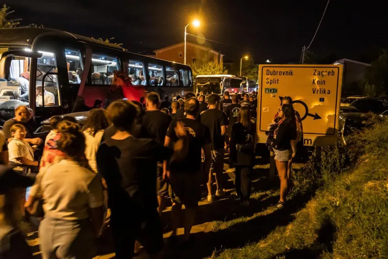 Nezapamćeni prometni kolaps nakon koncerta Thompsona: 'Moji jo&scaron; nisu stigli kući'