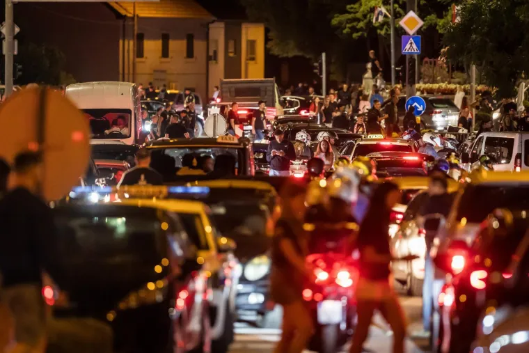 Nezapamćeni prometni kolaps nakon koncerta Thompsona: 'Moji jo&scaron; nisu stigli kući'