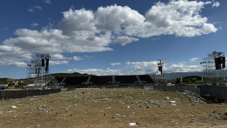 Jutro nakon koncerta Thompsona: Hrpetina smeća i jo&scaron; poneki obožavatelj