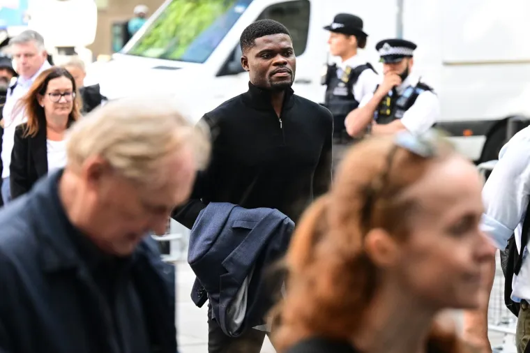 O najvećem seksualnom predatoru u nogometu bruji čitav svijet! Pogledajte mu lice: 'Zabrinuti smo'