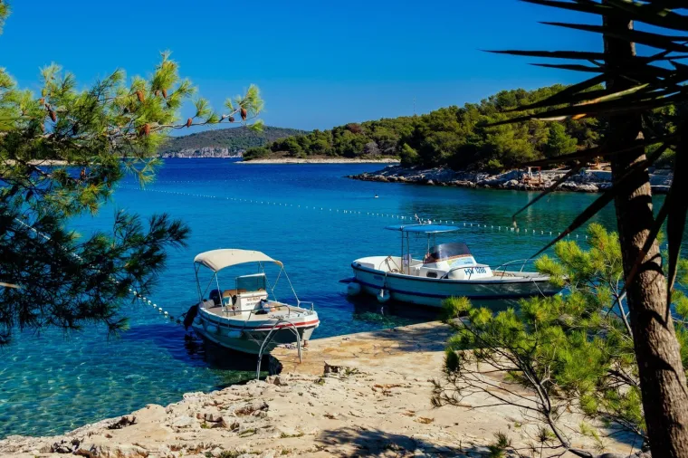Strana agencija objavila fotografije hrvatskog dragulja koje obilaze svijet