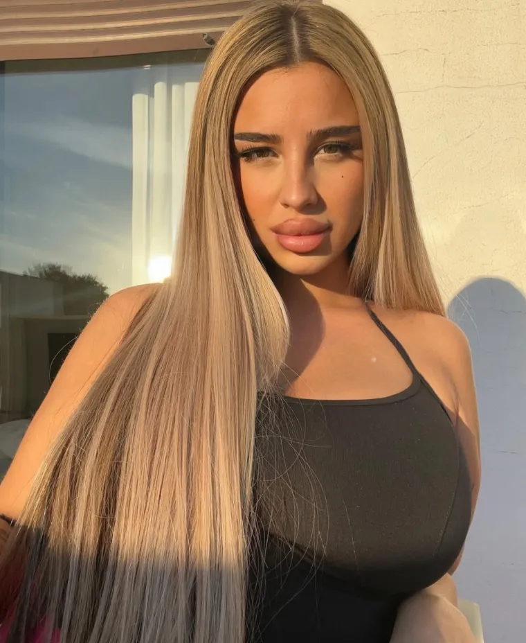 Napravila dramu u obitelji, a otac ga se odrekao zbog nje: Tko je supruga nogometaša Anela Ahmedhodžića?