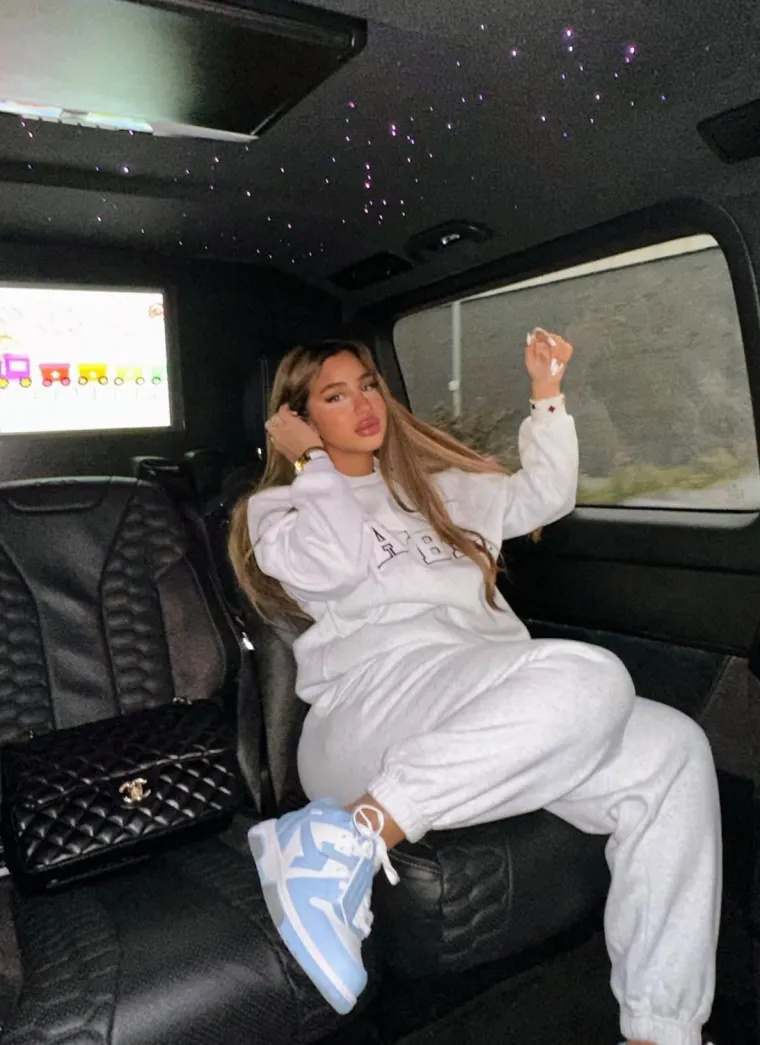 Napravila dramu u obitelji, a otac ga se odrekao zbog nje: Tko je supruga nogometaša Anela Ahmedhodžića?