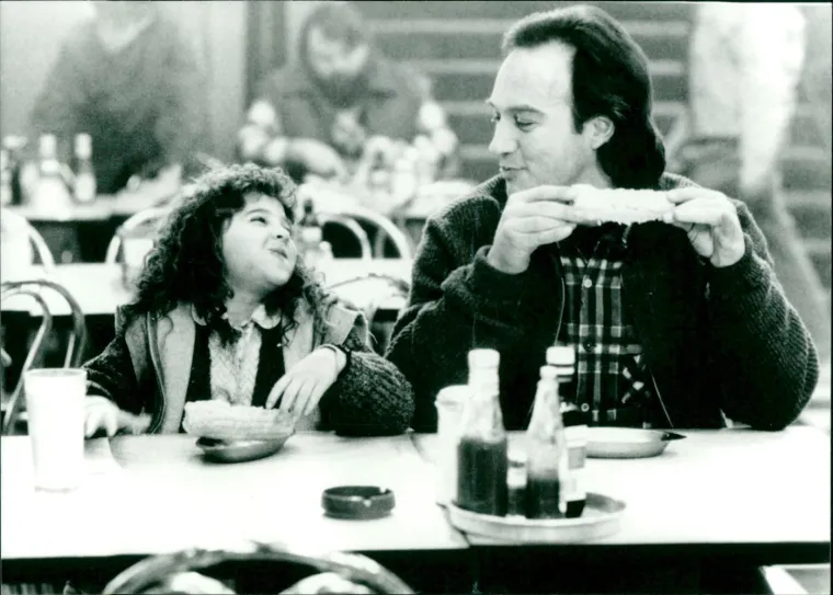 Kako danas izgleda curica iz filma 'Kovrčava Sue'? Dugo se borila s alkoholizmom