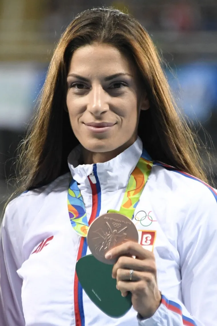 Ivana ru&scaron;i sve rekorde, a najveća slabost su joj slatko i rakija: 'Ponekad popijem, &scaron;to da ne'