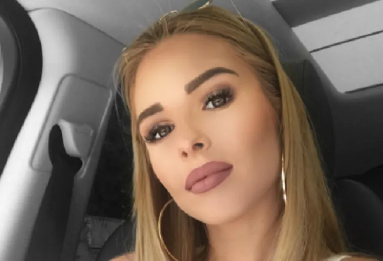 Privatni avioni i Chanel torbe: Supruga bivšeg najplaćenijeg dinamovca živi kao Kardashianke