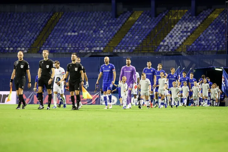 Dinamo je slavio nad Vukovarom, a Boysi su izvjesili tenk s posebnim detaljem