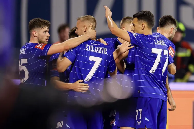 Dinamo je slavio nad Vukovarom, a Boysi su izvjesili tenk s posebnim detaljem