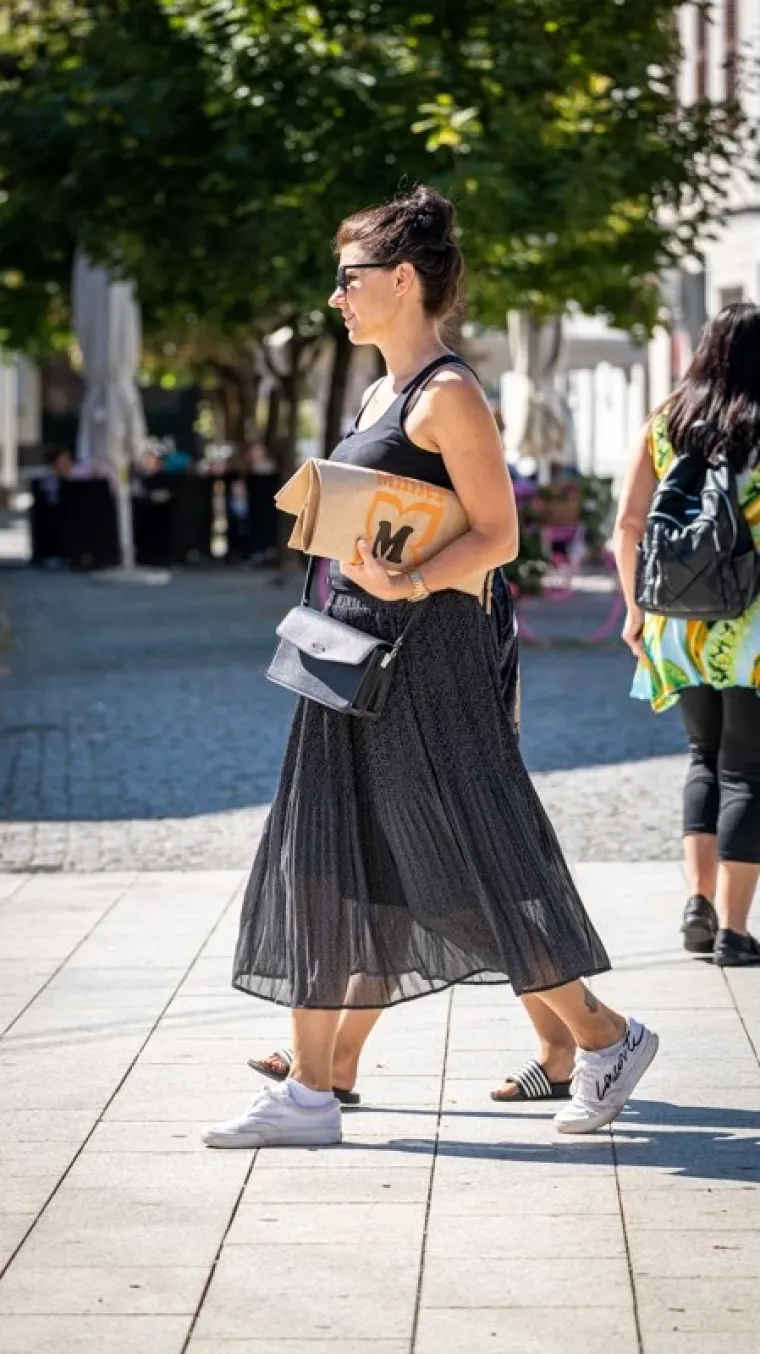 Na njoj je sve bilo tip-top: Plavuša s povjetarcem u kosi očarala Čakovec