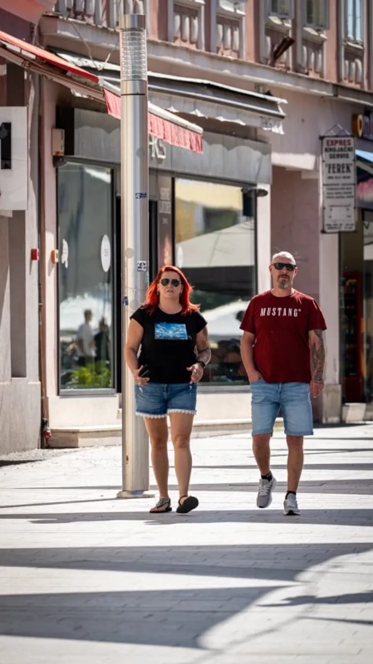 Na njoj je sve bilo tip-top: Plavuša s povjetarcem u kosi očarala Čakovec