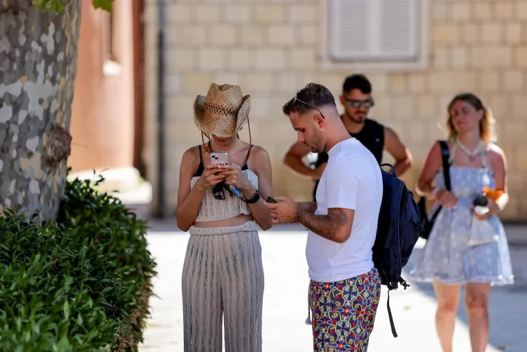 Zgodne djevojke užarile već ionako pakleno vruću Hrvatsku