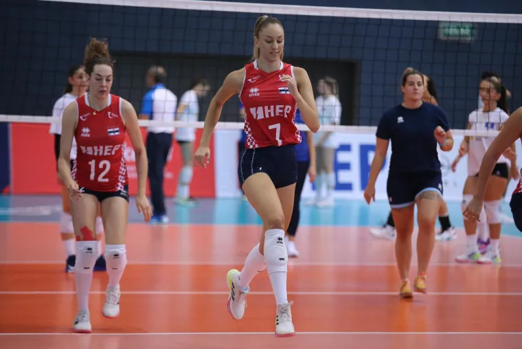 Svi su gledali što naše odbojkašice rade na zagrijavanju: 'Ugodno je čuti da smo lijepe'