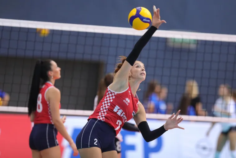 Svi su gledali &scaron;to na&scaron;e odbojka&scaron;ice rade na zagrijavanju: 'Ugodno je čuti da smo lijepe'