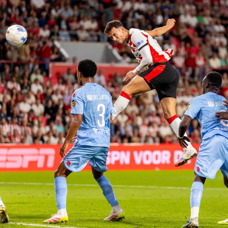 Je li to ptica ili avion? Ne, to je nevjerojatni Ivan Perišić! Nismo znali da može letjeti