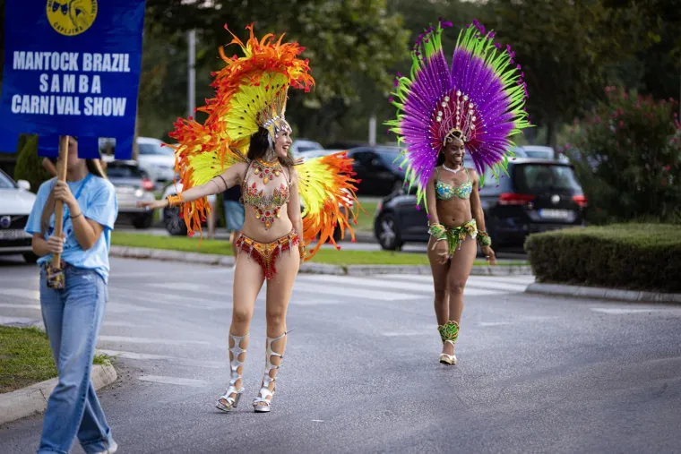 Brazilske plesačice napravile &scaron;ou u susjedstvu: Ritam je pulsirao, a svi su gledali njih