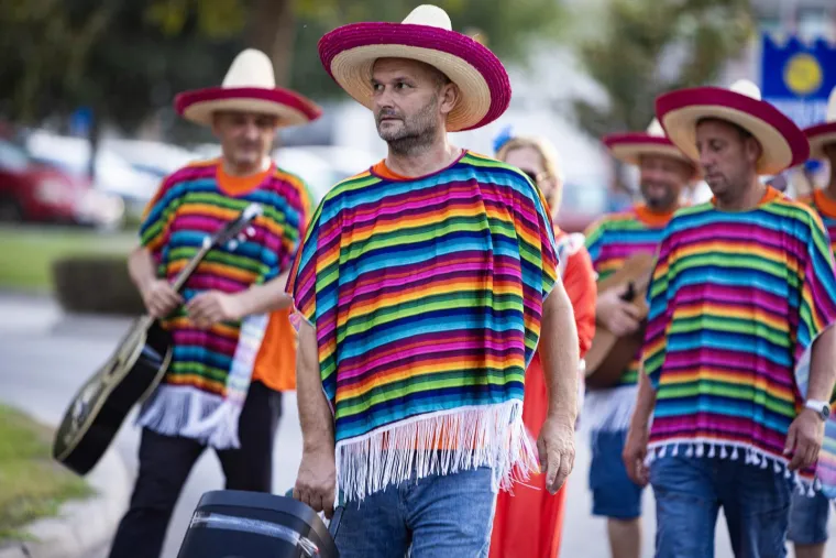 Brazilske plesačice napravile &scaron;ou u susjedstvu: Ritam je pulsirao, a svi su gledali njih