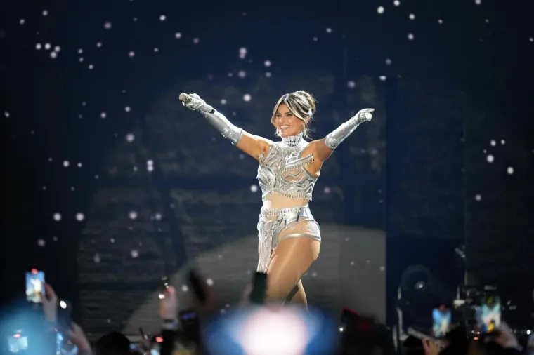 Bila je zvijezda 2000-ih, a onda se vratila neprepoznatljiva: Fanovi ne pamte ovakvu Nelly