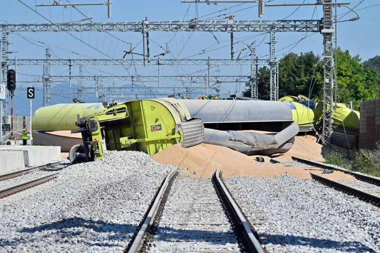 Teretni vlak iskočio iz tračnica, ovako izgleda mjesto nesreće