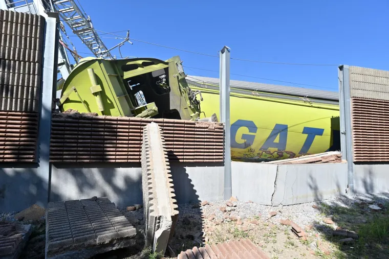 Teretni vlak iskočio iz tračnica, ovako izgleda mjesto nesreće