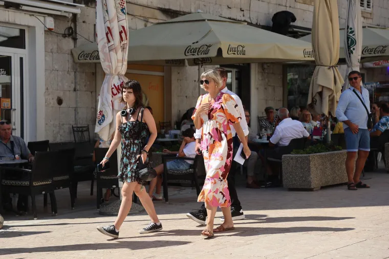 Sinj u znaku &scaron;e&scaron;ira i lepeza: Alka ove nedjelje bez defilea, ali s morem stila, ljepote, osmijeha i &scaron;u&scaron;ura