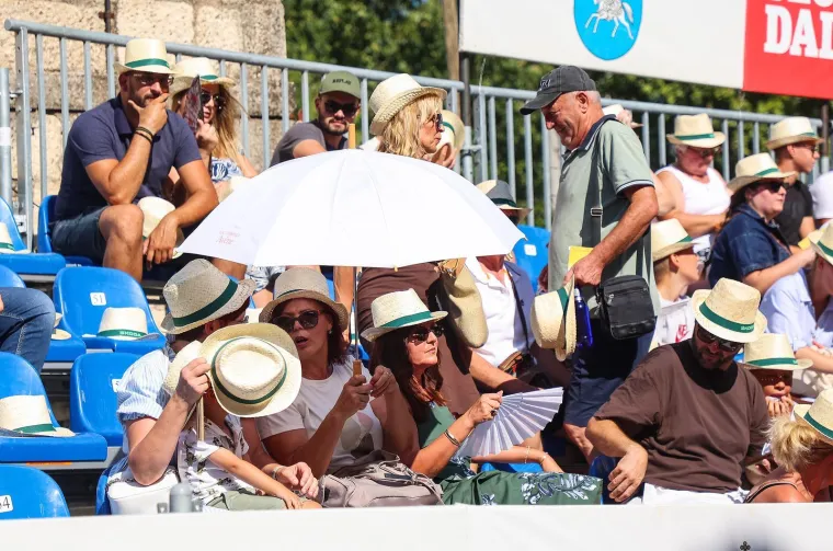 Sinj u znaku &scaron;e&scaron;ira i lepeza: Alka ove nedjelje bez defilea, ali s morem stila, ljepote, osmijeha i &scaron;u&scaron;ura
