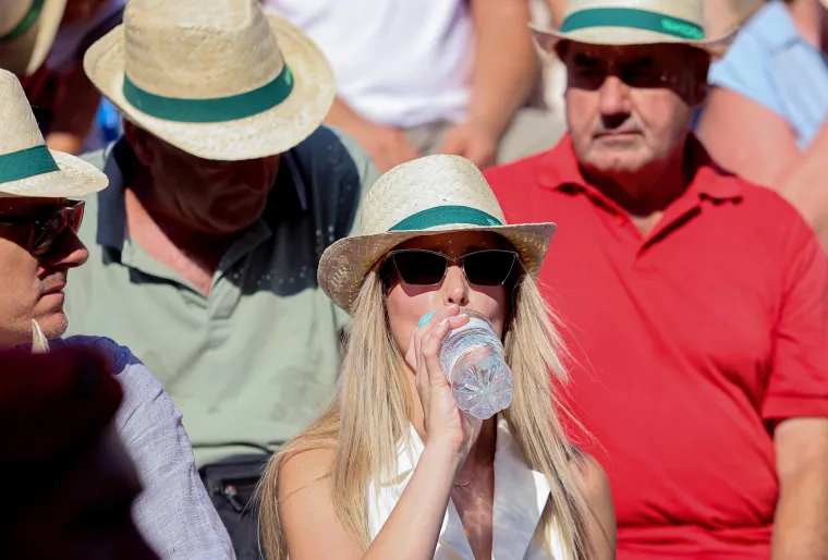 Na tribinama nikada nije bilo vatrenije: Ove ljepotice podržavale su alkare u Sinju