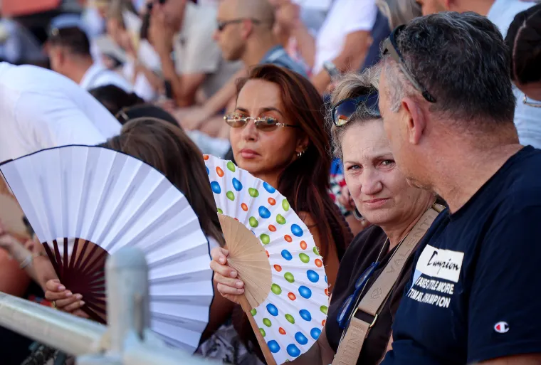 Na tribinama nikada nije bilo vatrenije: Ove ljepotice podržavale su alkare u Sinju
