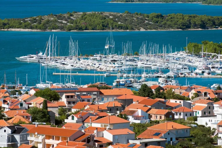 Dalmatinski dragulj savršenog spoja opuštene atmosfere i jednostavnosti dolaska: 'Bajkovito okruženje'