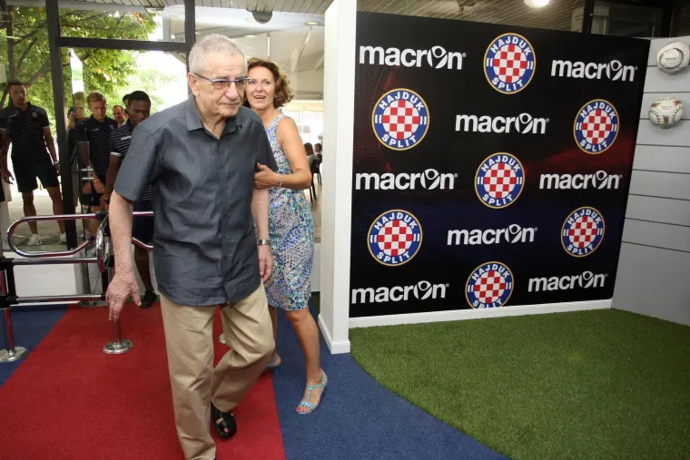 U Splitu ga nikad nisu do kraja prihvatili zbog pravoslavlja, a pogreb i mjesto pokopa izazvali su kontroverze