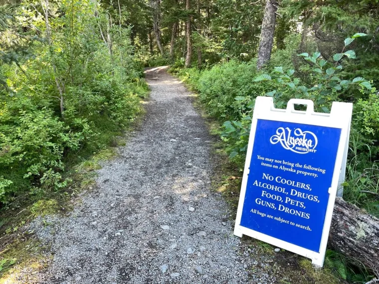 Ovdje će se pisati povijest? Trump i Putin u luksuznom resortu u kojem vrebaju medvjedi