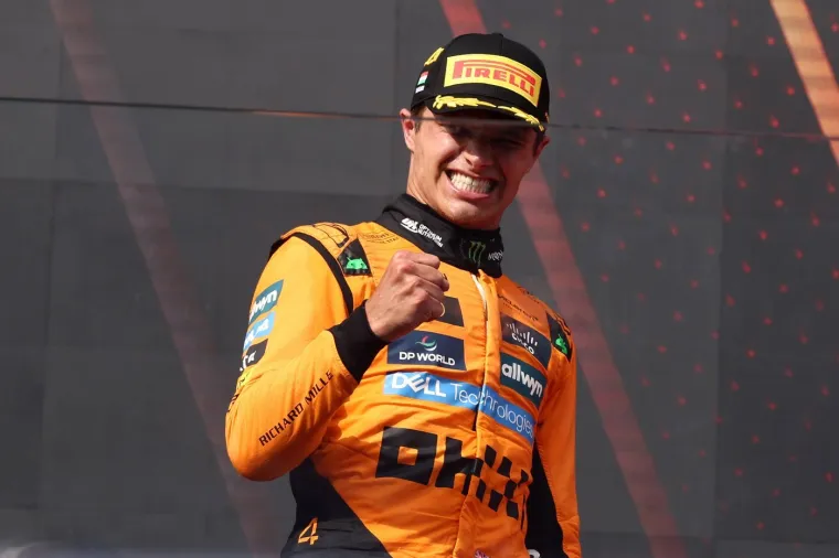 Najveća zavodnica varala nogometnu zvijezdu! Fatalna plavuša voli biti u zaleđu