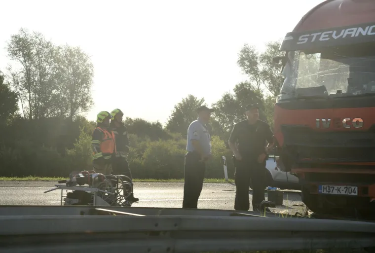 Potresni prizori lančanog sudara na A3: Sve je počelo kada je cisterna naletjela na BMW