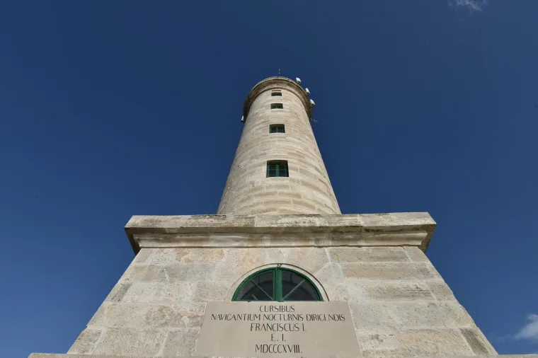 Kameni div dva stoljeća prkosi buri i čuva legendu o tužnoj ljubavi: 'Slika koja ostaje zauvijek'