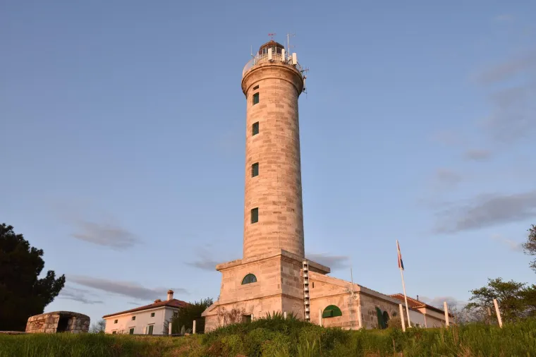 Kameni div dva stoljeća prkosi buri i čuva legendu o tužnoj ljubavi: 'Slika koja ostaje zauvijek'