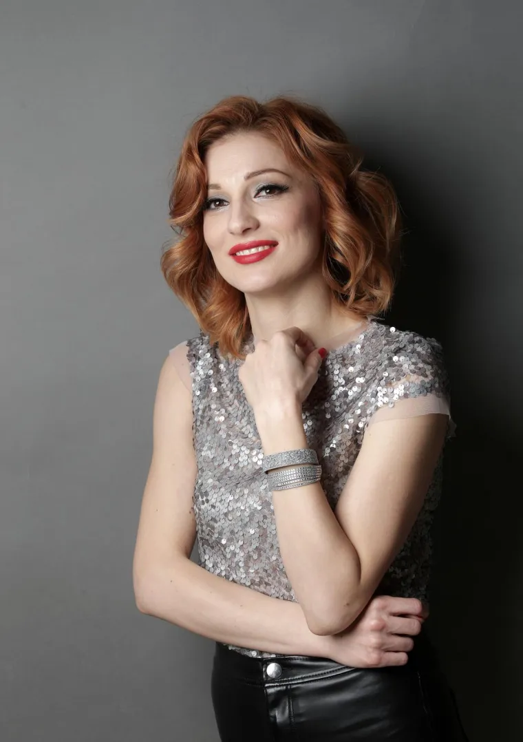 Crvenokosa ljepotica zvonkog glasa jedna je od najljepših Hrvatica: Godine joj nitko ne bi pogodio