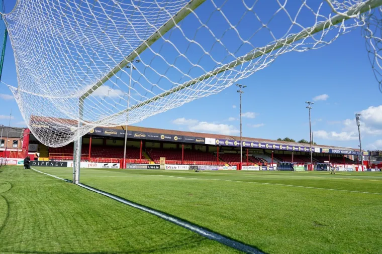 Trebao je biti srušen, a spasili su ga navijači: Ovdje će hrvatski prvak pokušati izbjeći sramotu