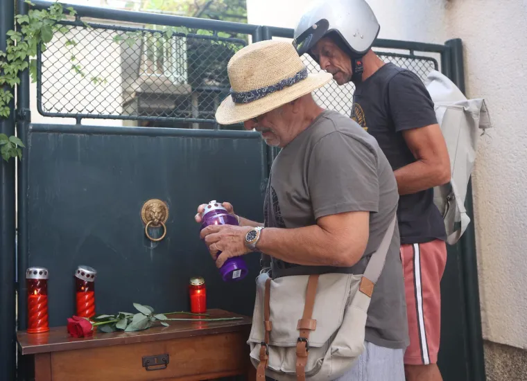 &Scaron;ibenčani se oprostili od obitelji Dedić: Okupili se i odali počast