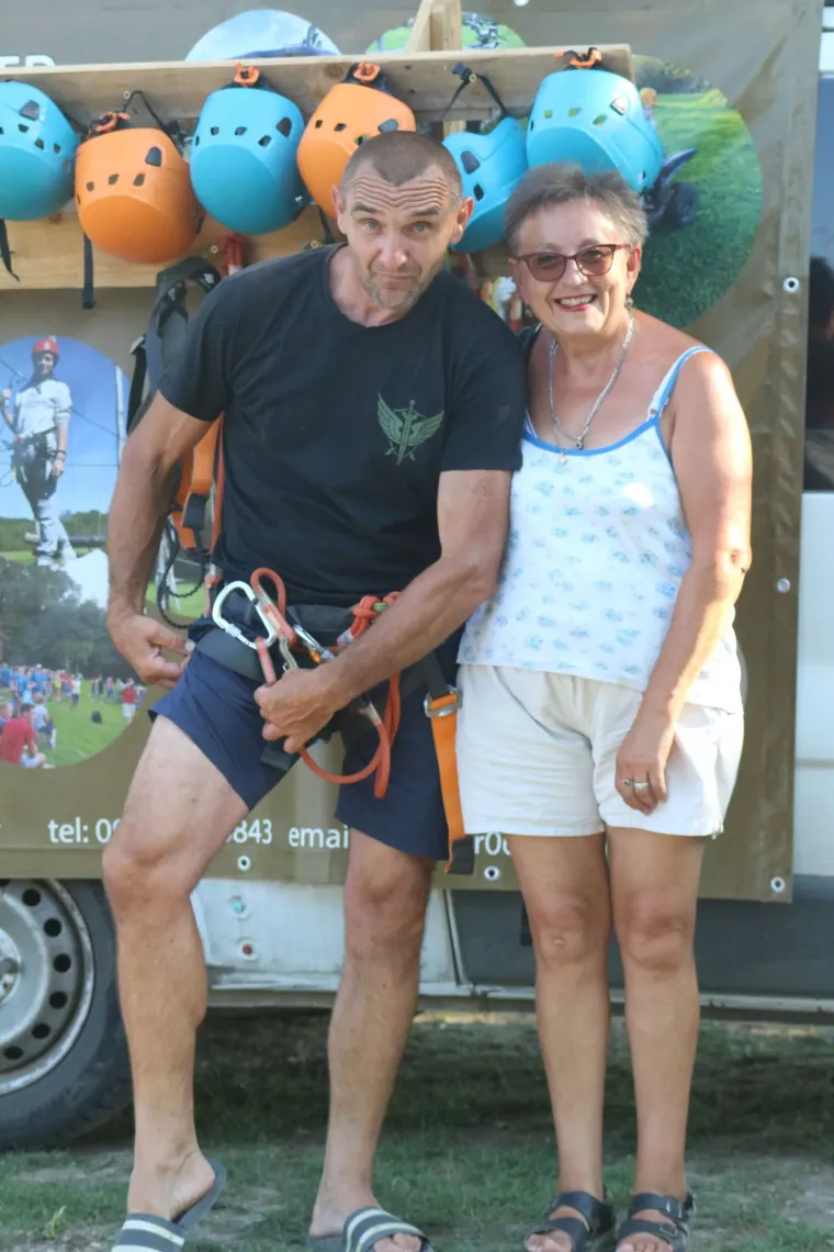 Sve joj stoji kao saliveno: Tajanstvena plavuša osmijehom osvojila prolaznike na prvi pogled