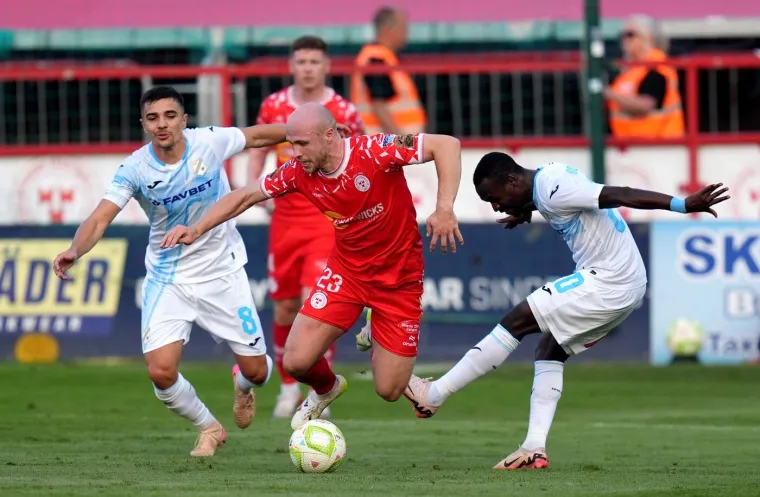 Navijači Shelbournea ukrali show: Pogledajte kako su se duhovito sjetili Hajduka