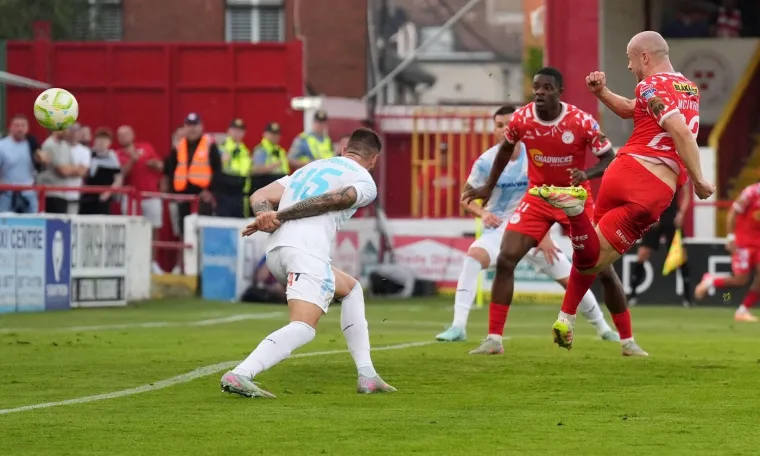 Navijači Shelbournea ukrali show: Pogledajte kako su se duhovito sjetili Hajduka