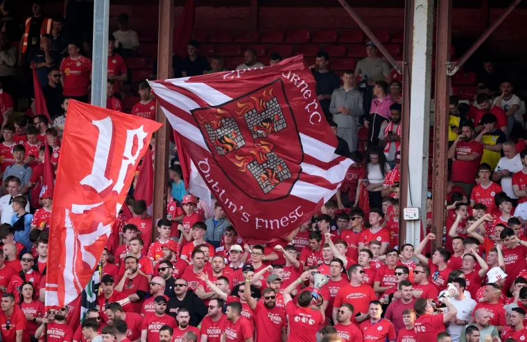 Navijači Shelbournea ukrali show: Pogledajte kako su se duhovito sjetili Hajduka