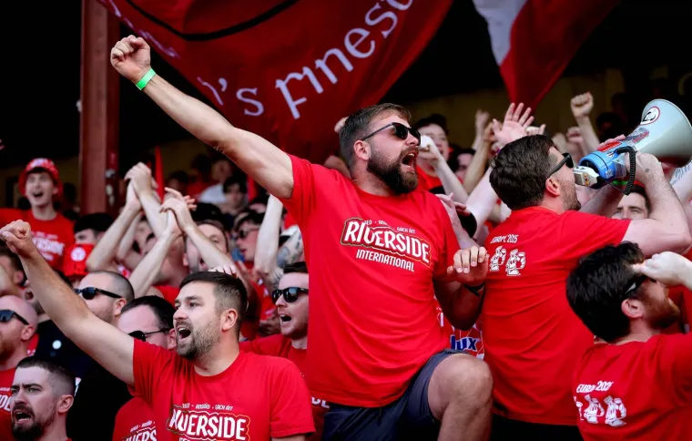 Navijači Shelbournea ukrali show: Pogledajte kako su se duhovito sjetili Hajduka