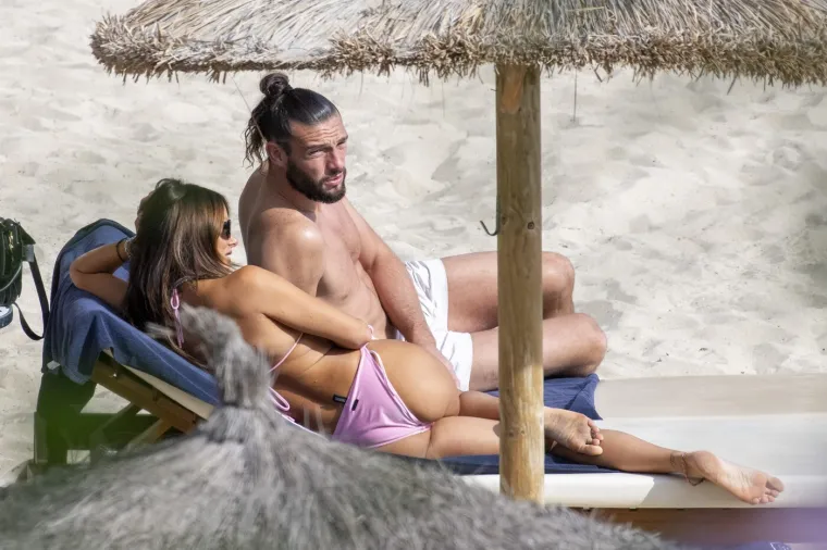 Slavni nogometa&scaron; prekinuo turbulentnu vezu s ljepoticom zbog nevjerojatnog razloga