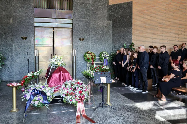 Legende i slavni sportaši oprostili se od čovjeka koji je oplemenio sport i vječnog prvaka