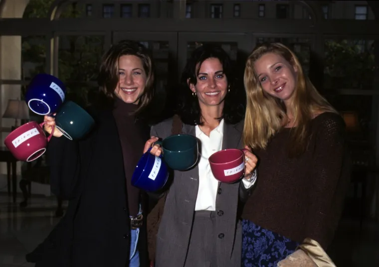 Legendarni 'Prijatelji' osvajaju sve generacije: Ovako danas izgledaju glumci koji su obilježili televiziju