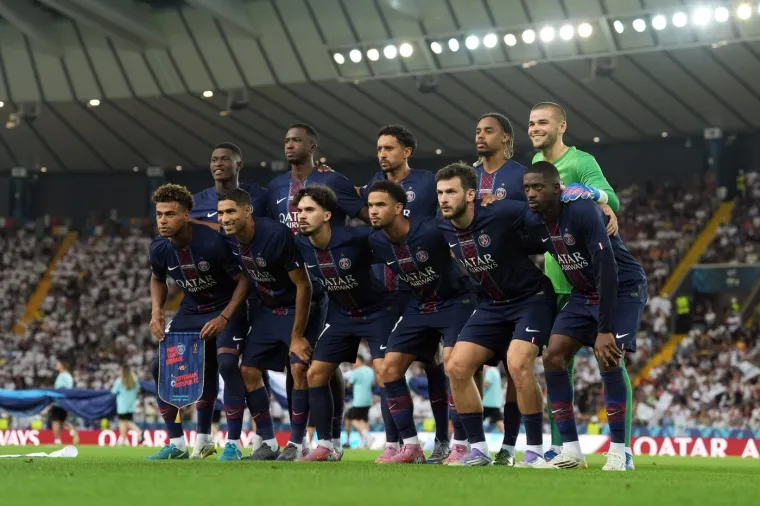 Kamere uhvatile biv&scaron;eg trenera Hajduka dok su navijači PSG-a krali &scaron;ou u Udinama