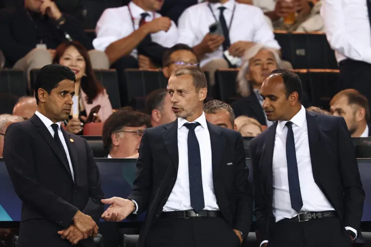 Kamere uhvatile bivšeg trenera Hajduka dok su navijači PSG-a krali šou u Udinama