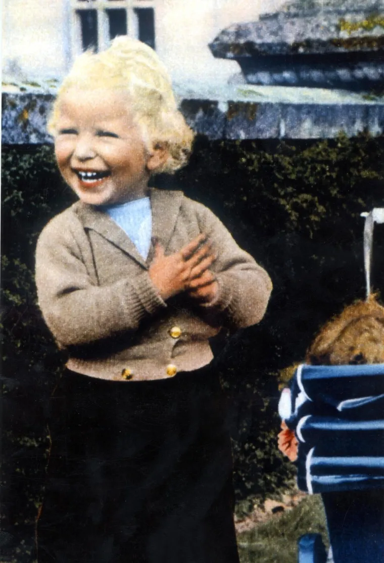 Kći kraljice Elizabete bila je Olimpijskim igrama i preživjela poku&scaron;aj otmice: Slavi 75. rođendan