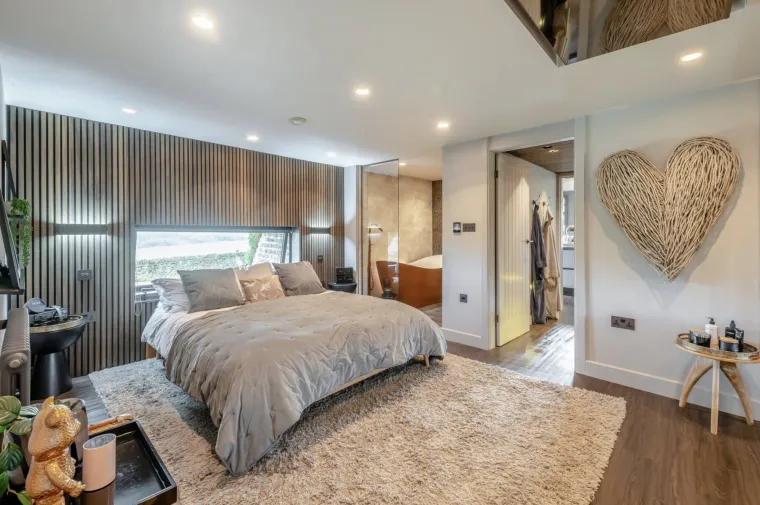 U ovu hobitsku kućicu se ne možete ne zaljubiti: Unutra se krije bajka vrijedna čitavo bogatstvo